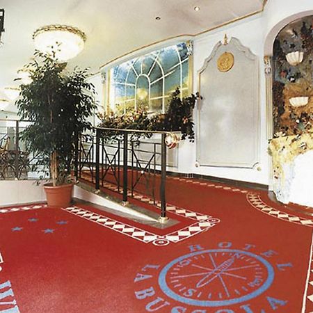 Hotel La Bussola Cittiglio Экстерьер фото