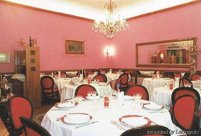 Hotel La Bussola Cittiglio Экстерьер фото